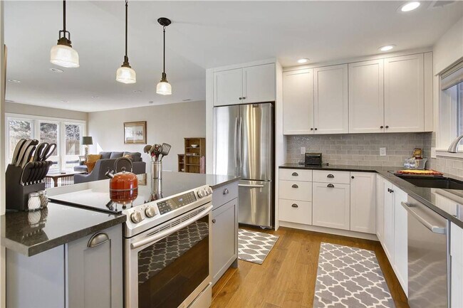 Building Photo - 808 Buckeye St