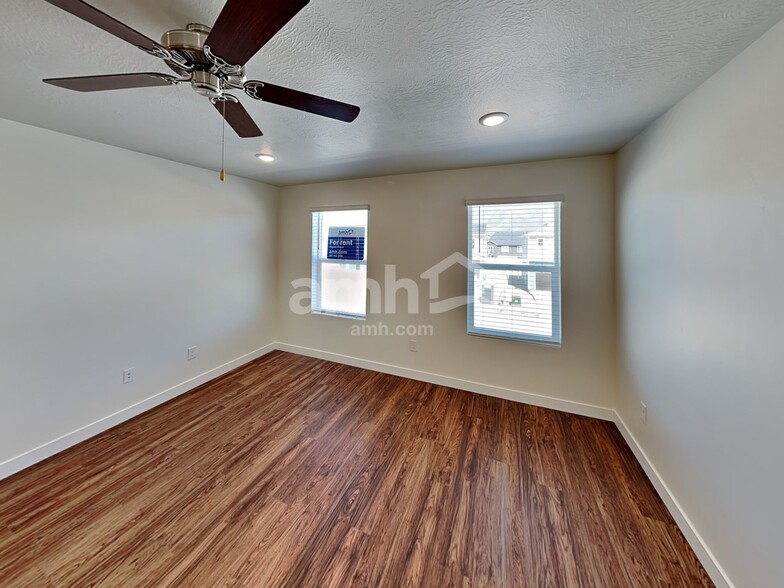 Building Photo - 3479 N Annabell St