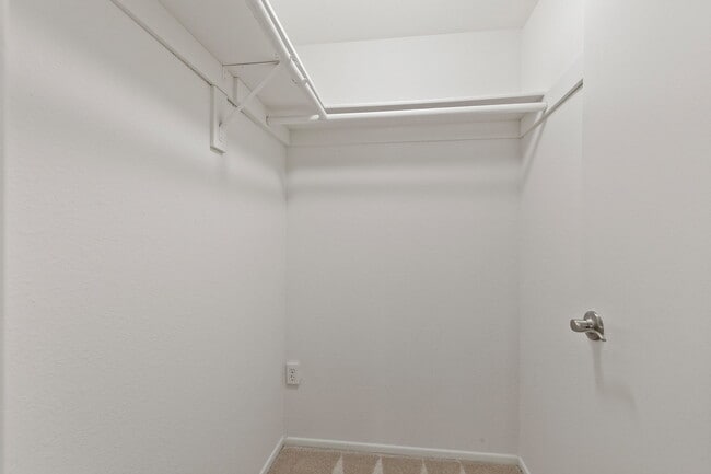 Building Photo - 1083 Shadowridge Dr