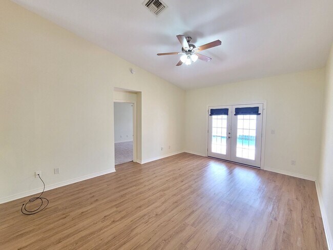 Building Photo - The Hammocks Phase I Pool Home-Lynn Haven