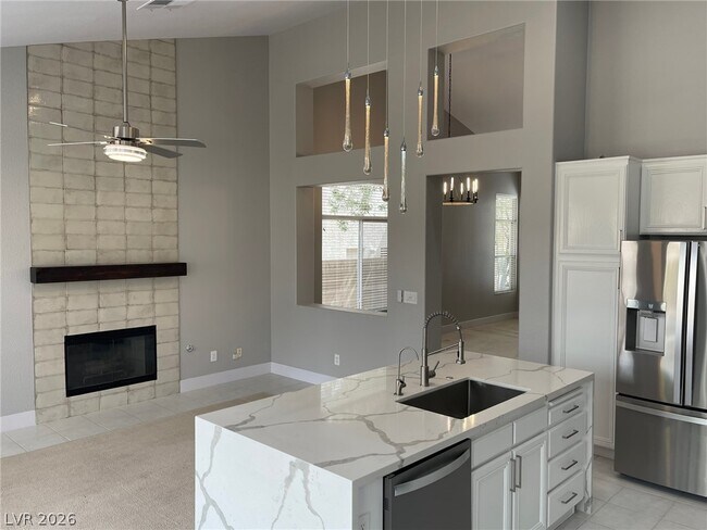 Building Photo - 8562 Lambert Dr