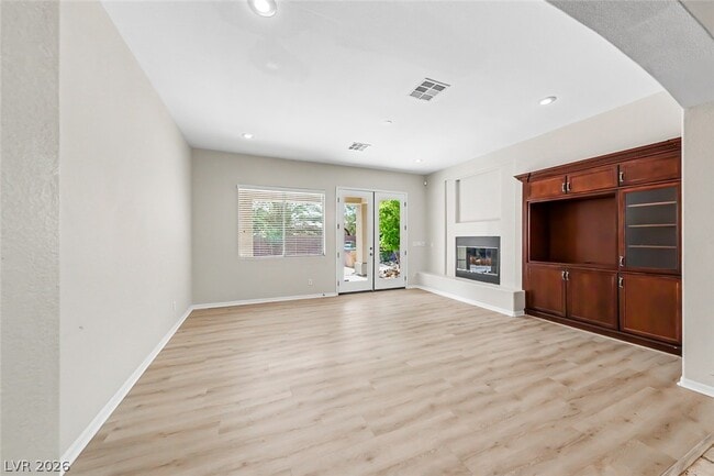 Building Photo - 9536 Bella Di Mora St