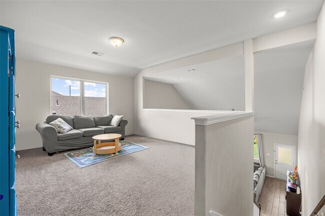 Building Photo - 5347 Sunny Ray Dr