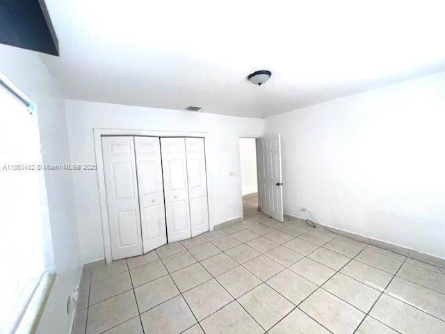 Building Photo - 500 SW 51st Ave