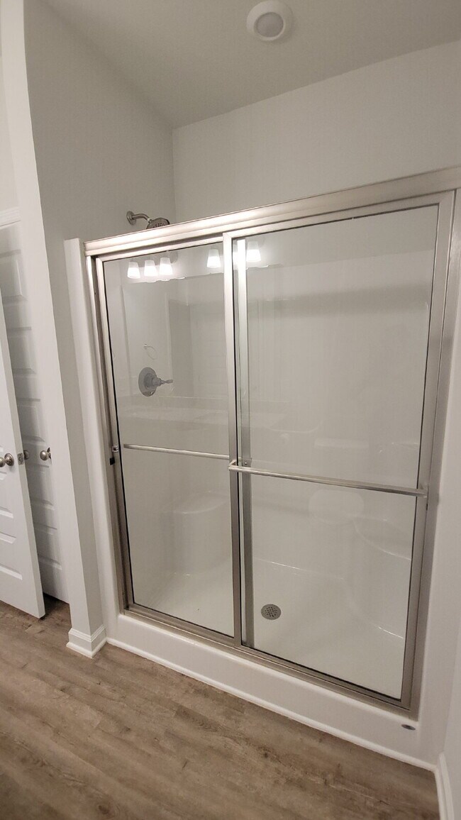 Building Photo - Huntsville Haven with Granite Elegance!" D...