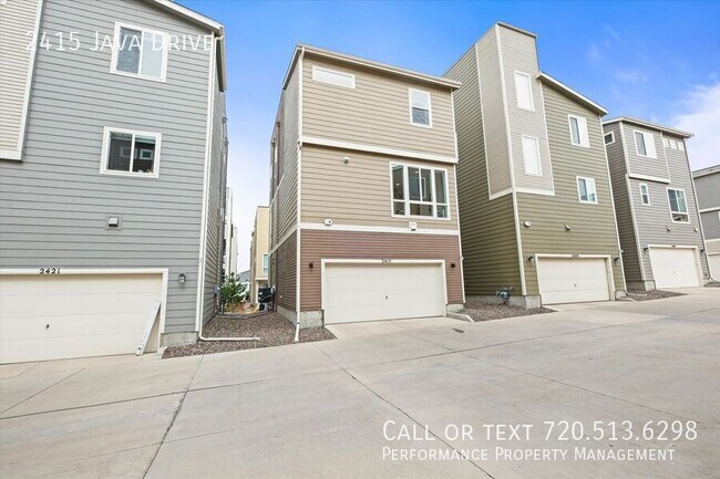 Building Photo - 2415 Java Dr