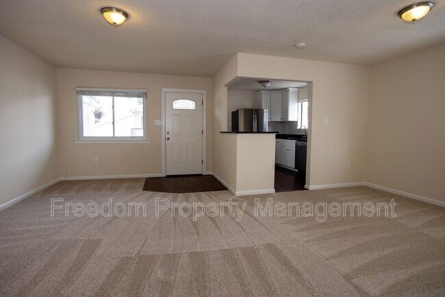 Building Photo - 9327 Woodlea Ct