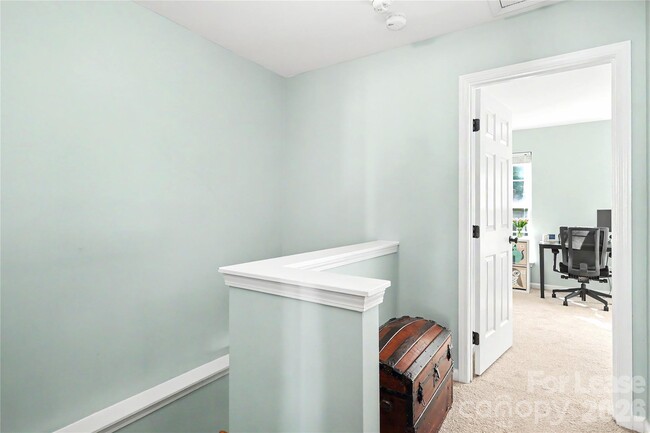 Building Photo - 9446 Cadman Ct