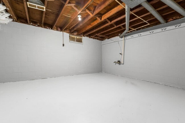 Building Photo - 1726 E Blake Ave