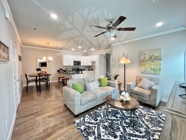 Building Photo - 3009 N Conway Dr
