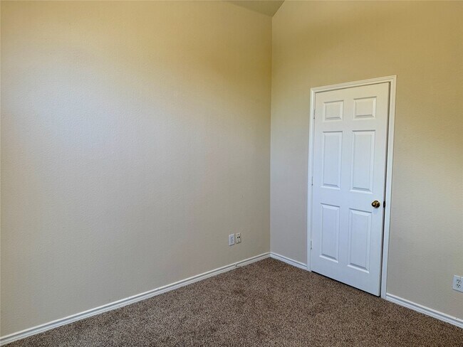 Building Photo - 8301 Blacktail Trail