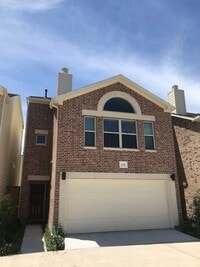 Building Photo - 11506 Main Elm Dr