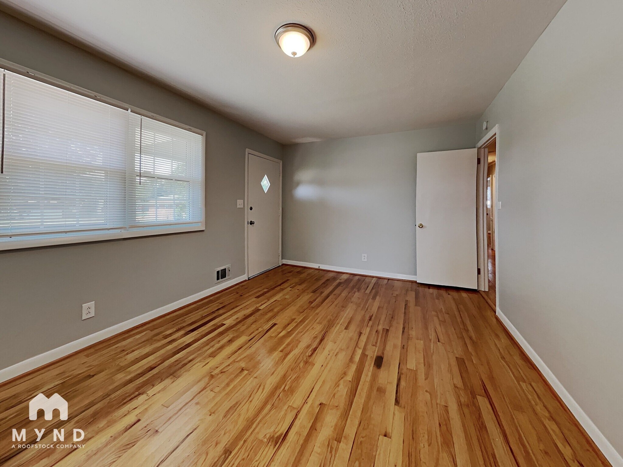 Building Photo - 207 Britt St