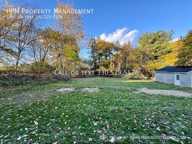 Building Photo - 5811 Strausser St NW