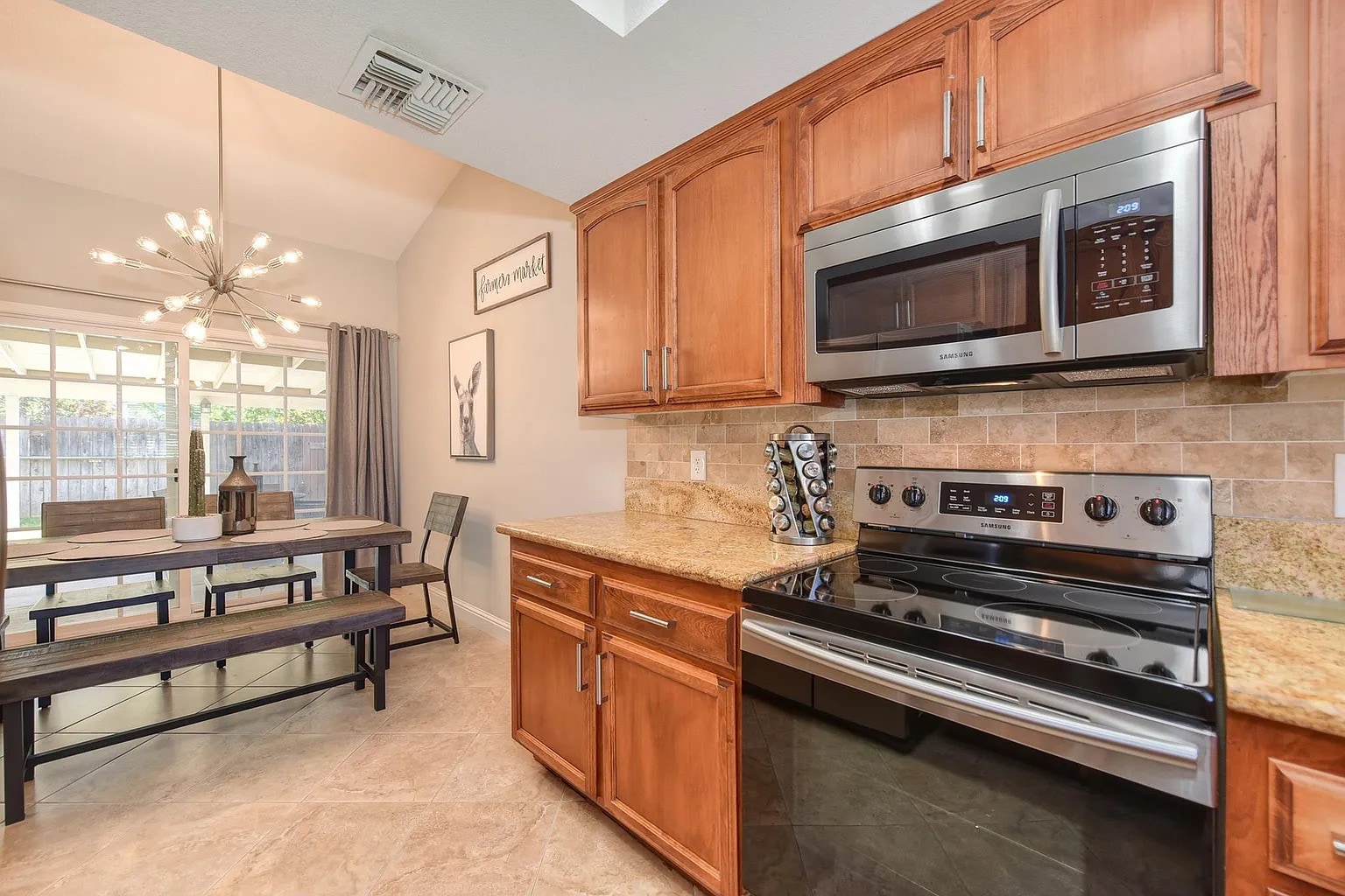 Building Photo - 5014 Linenfold Ct