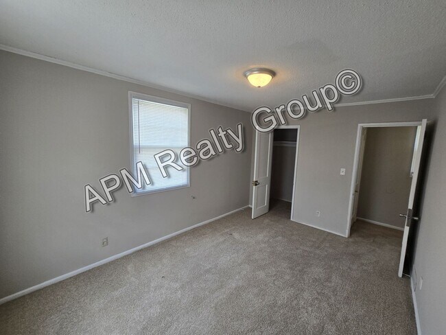 Building Photo - 320 S Beltline Blvd
