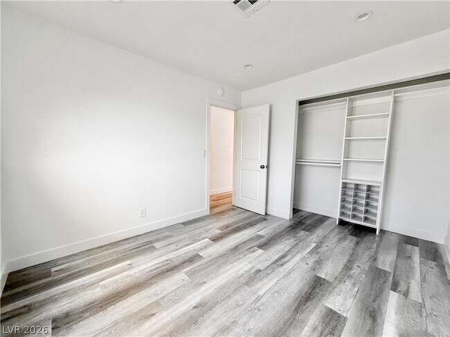 Building Photo - 1720 Cordoba Ln