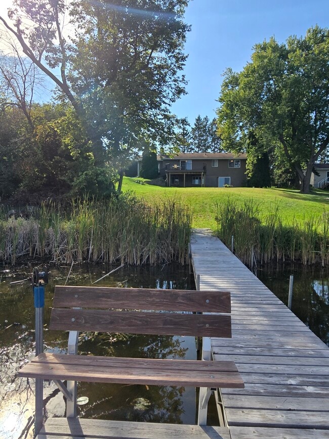 Building Photo - 25435 W Comfort Dr
