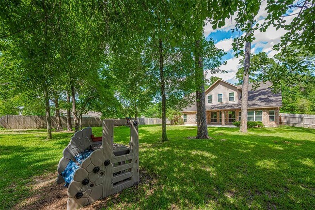Building Photo - 503 Weisinger Dr