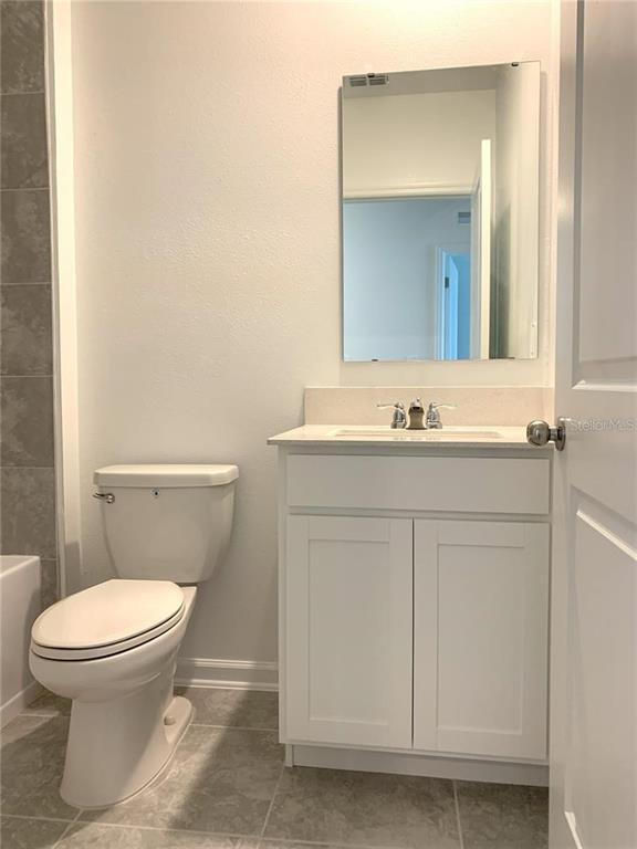 Building Photo - 1926 Niagra Dr