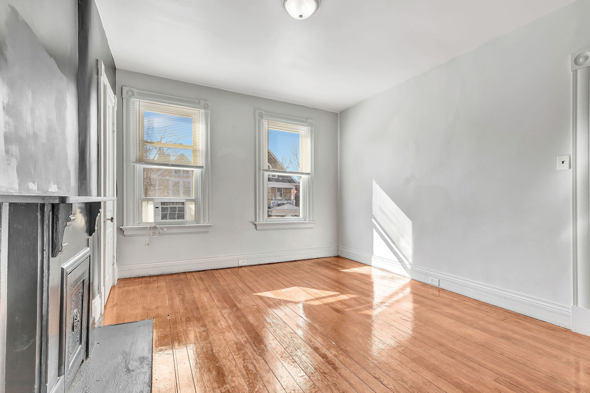 Building Photo - 2030 Scott Blvd