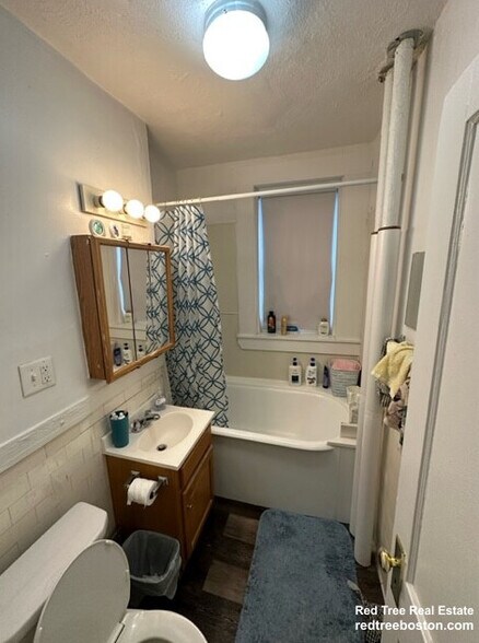 Building Photo - 1175 Boylston St