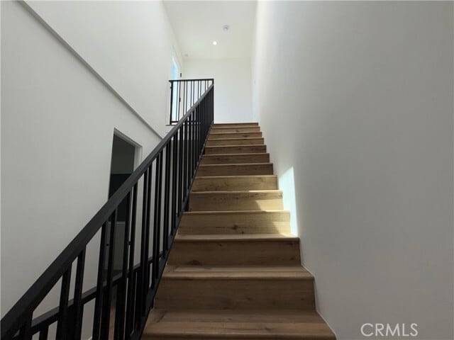 Building Photo - 5044 Laurel Canyon Blvd
