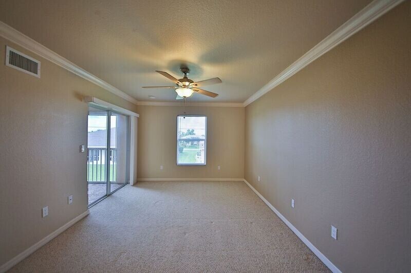 Building Photo - Santa Barbara Villas