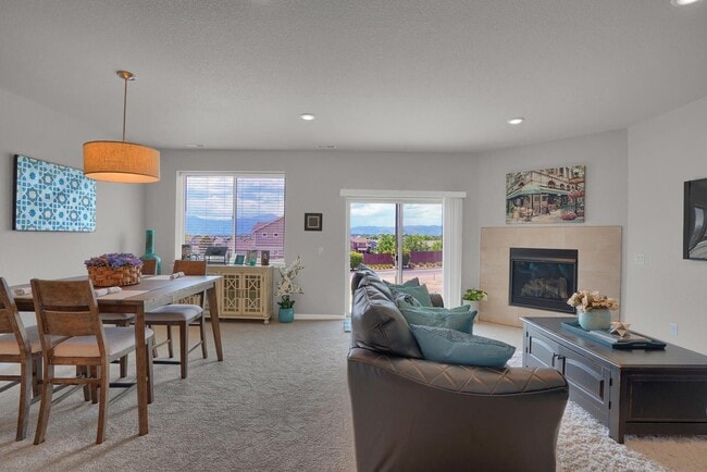 Building Photo - $2000 | 3BR/2.5BA | Newly Built Townhome f...