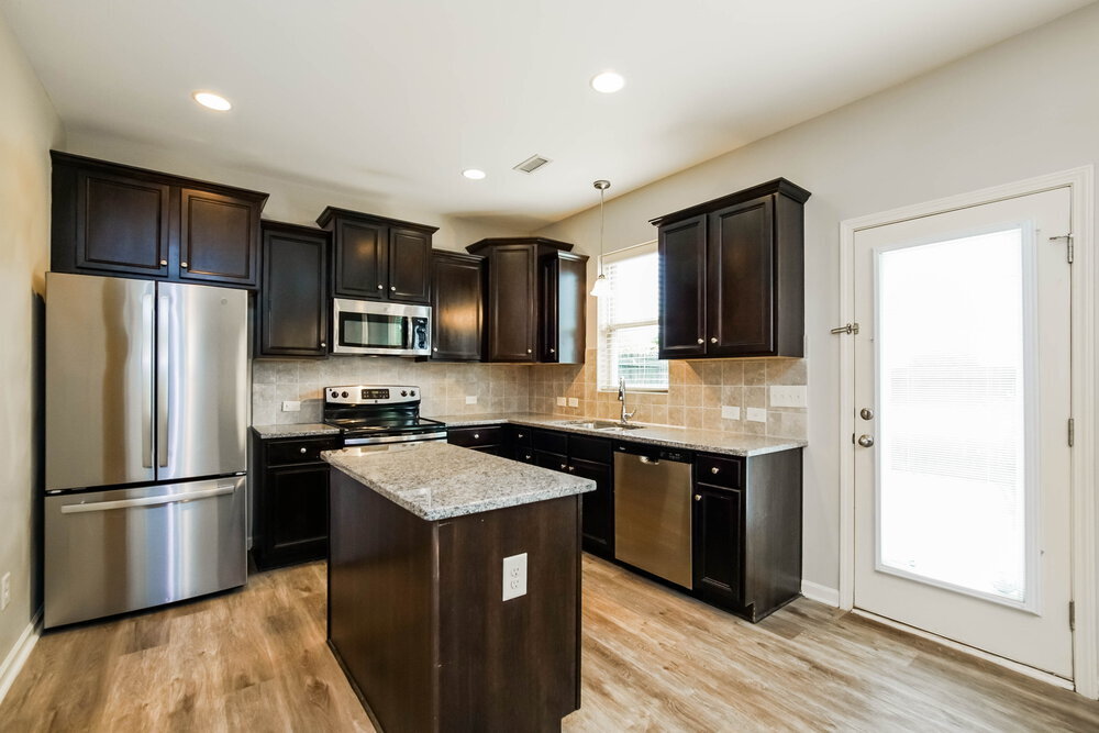 Building Photo - 14 Outwater Ridge Dr