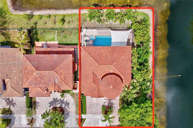 Building Photo - 6502 SW 162nd Ct