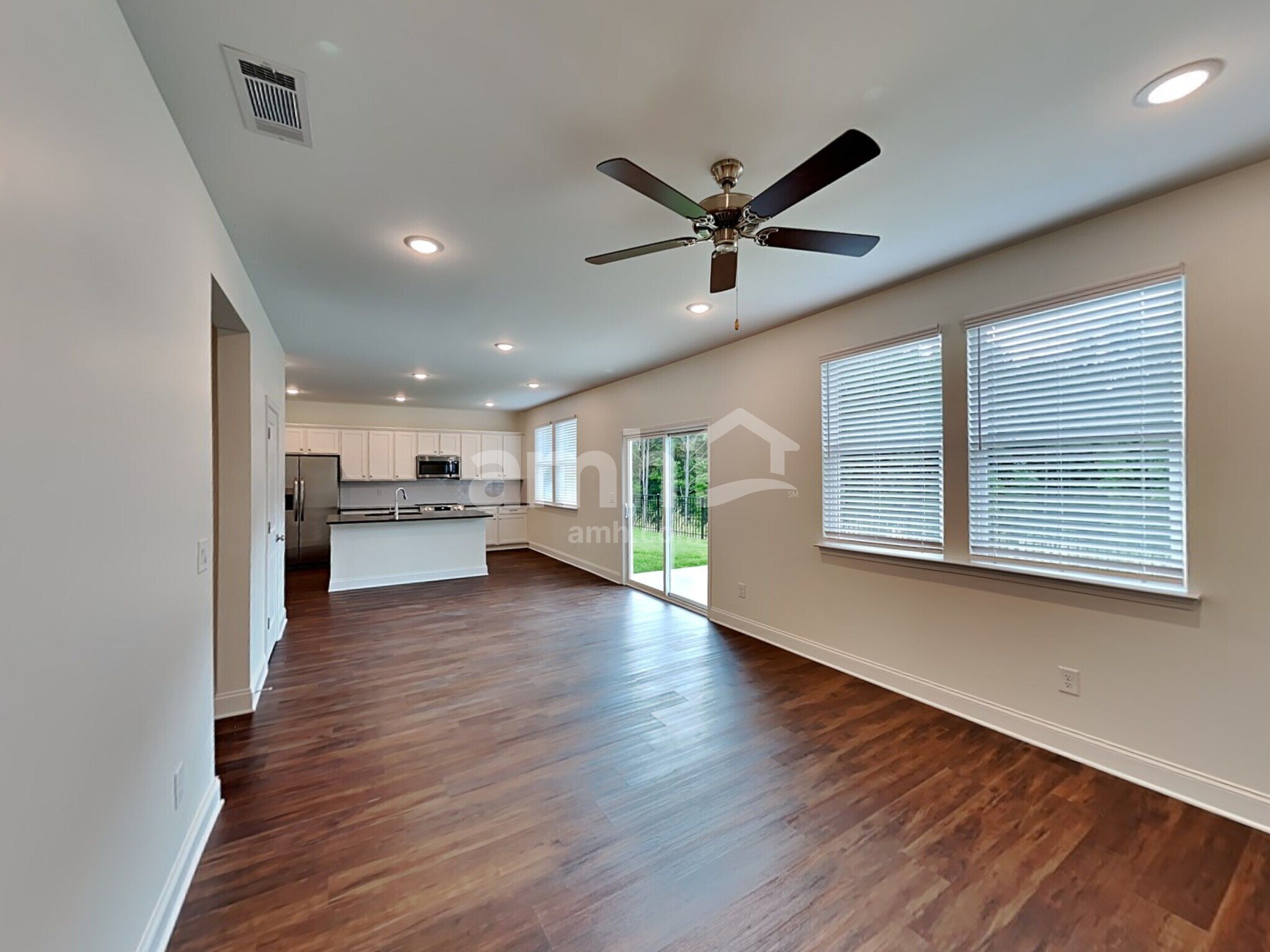 Building Photo - 4010 Chivalry Dr