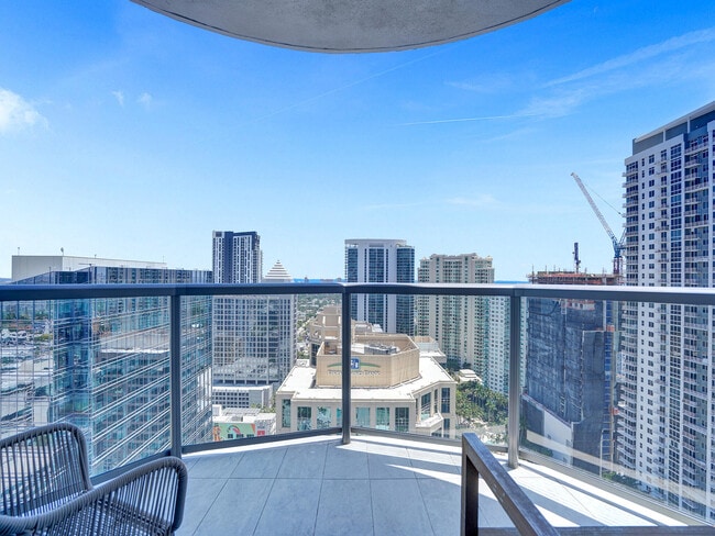 Building Photo - 100 E Las Olas Blvd