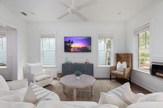 Building Photo - 80 East Royal Fern Way