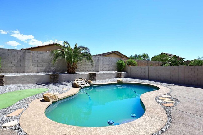 Building Photo - 18443 W Paseo Way
