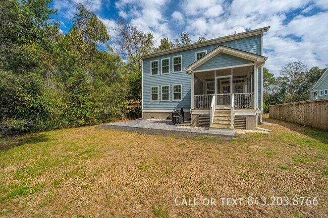 Building Photo - 1601 Secessionville Rd