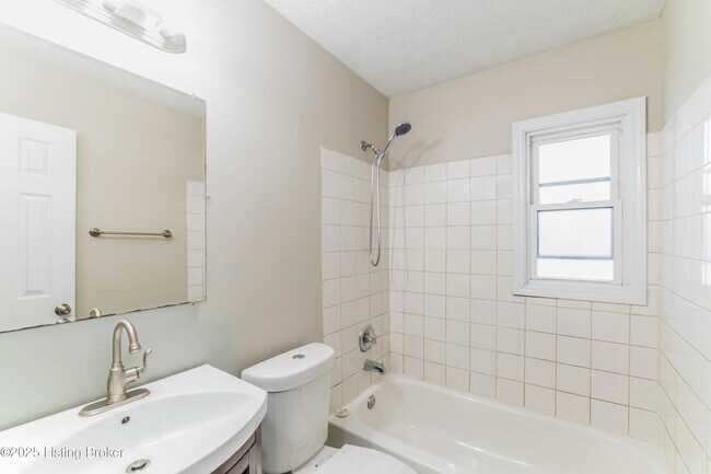 Building Photo - 7111 Nathan Hale Way