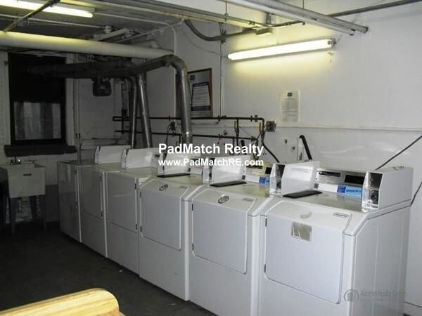 Building Photo - 317 Allston St