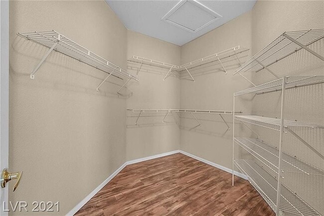 Building Photo - 237 Highgate St