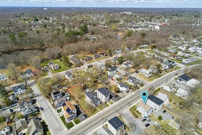 Building Photo - 298 S Main St