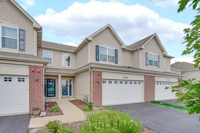 Building Photo - 1115 Goldfinch Ave