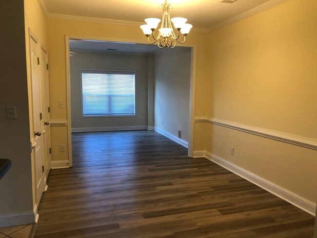 Building Photo - PRE-LEASING FOR AUGUST 2026!