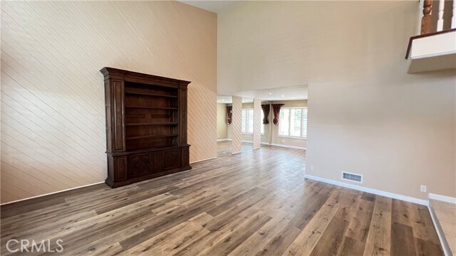 Building Photo - 10692 Albany Cir
