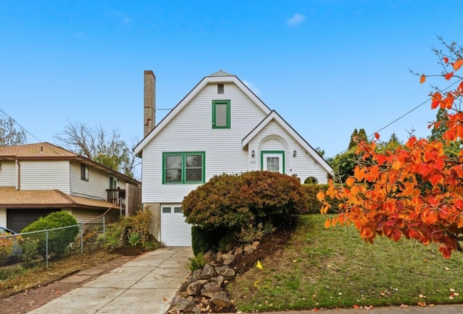 Building Photo - 4005 SE Boise St