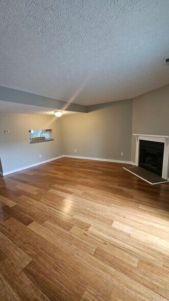 Building Photo - 4936 Magnolia Blossom Blvd