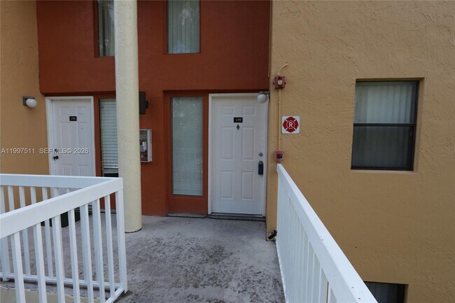 Building Photo - 5200 NW 31st Ave