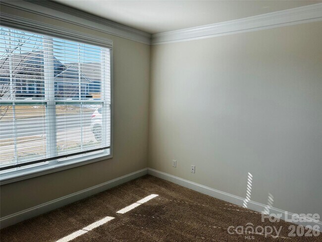 Building Photo - 340 Secretariat Dr