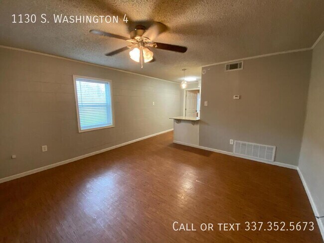 Building Photo - 1130 S Washington St