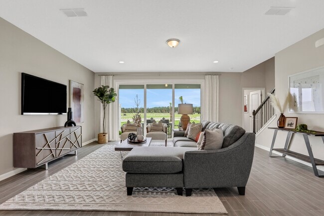 Building Photo - 823 Cherry Elm Dr