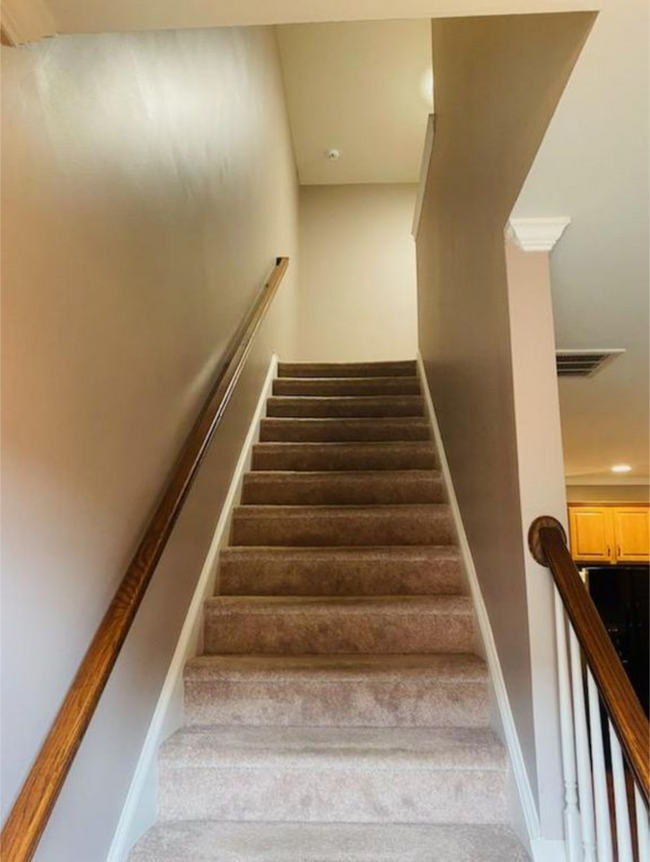 Building Photo - 5699 Stafford Rd